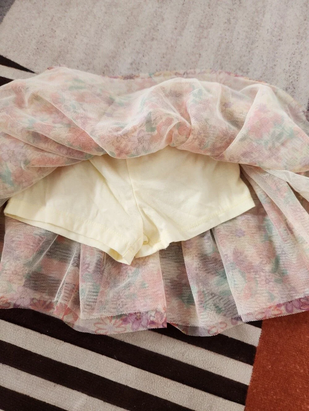 Little Lass included items